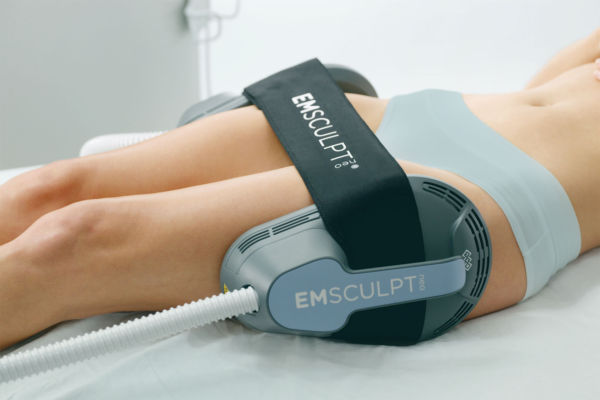 Myosculpture Lyon – remodelage musculaire Emsculpt Neo Docteur Negulescu