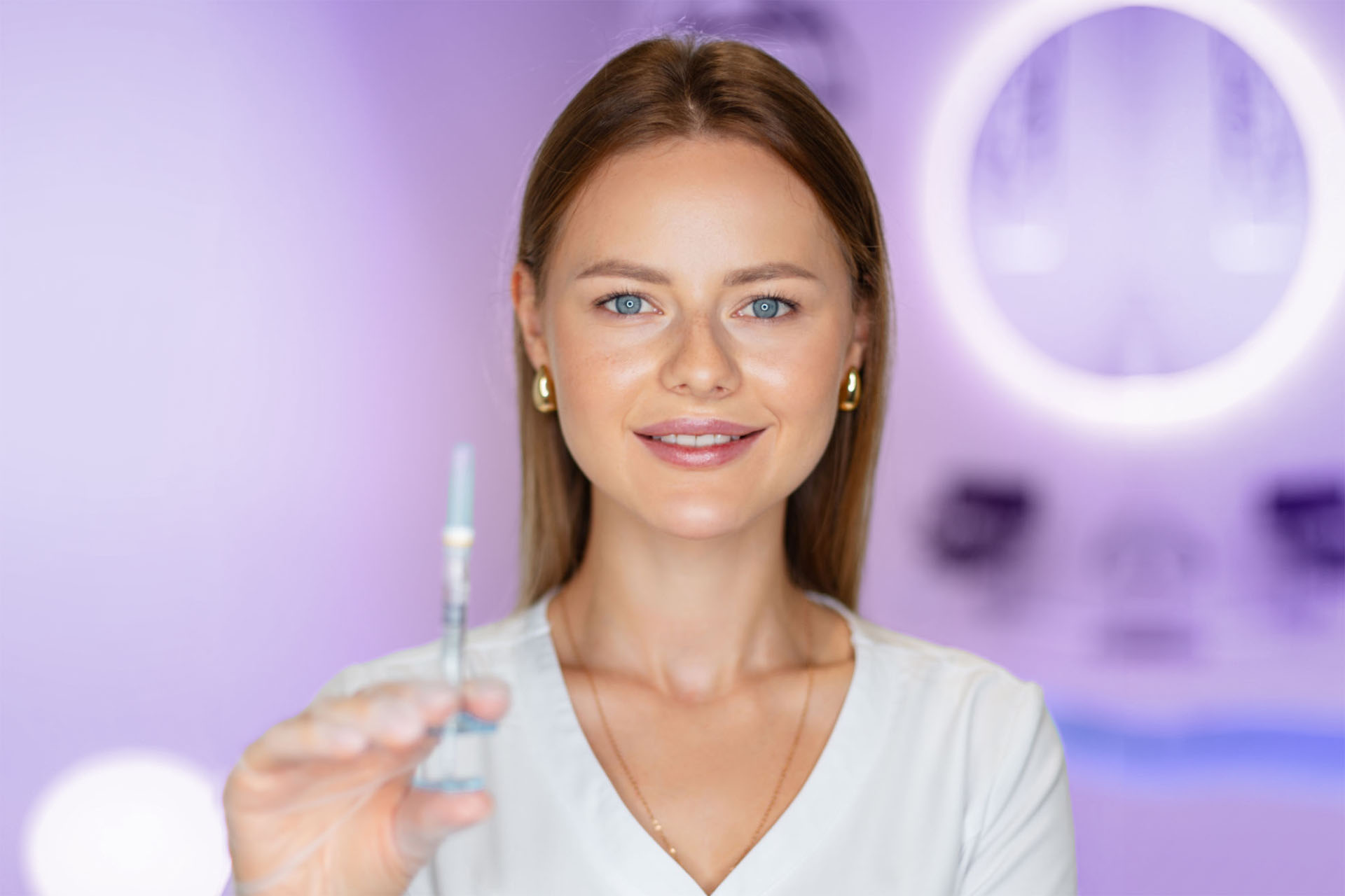 Profhilo Lyon – injections inducteurs de collagène Docteur Negulescu